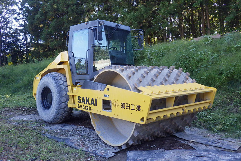 大型振動ローラー SV512D-1